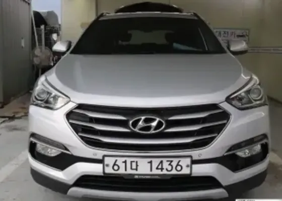 Hyundai Santa Fe 2018 თბილისი