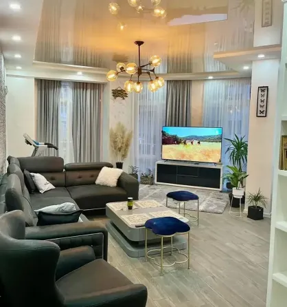 Short Term Rentals three-room 75m² 3/14 floor Batumi