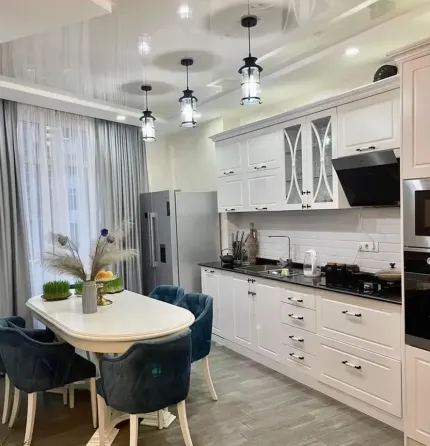 Short Term Rentals three-room 75m² 3/14 floor Batumi