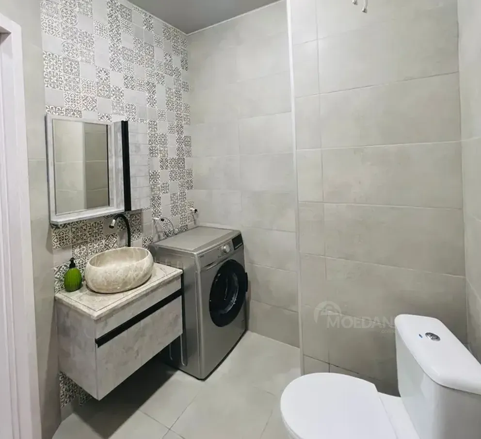 Short Term Rentals two-room 55m² 8/14 floor Batumi - photo 4