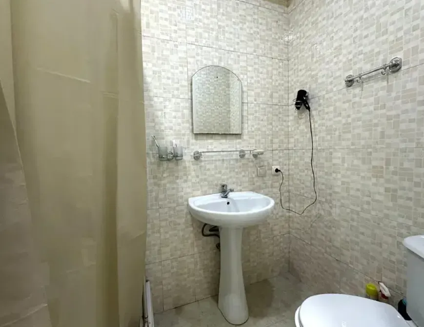 Short Term Rentals two-room 50m² 2/14 floor Batumi - photo 5