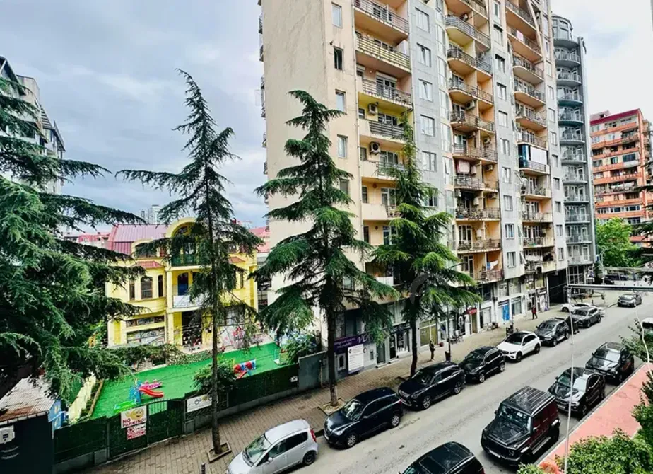 Short Term Rentals two-room 50m² 2/14 floor Batumi - photo 3