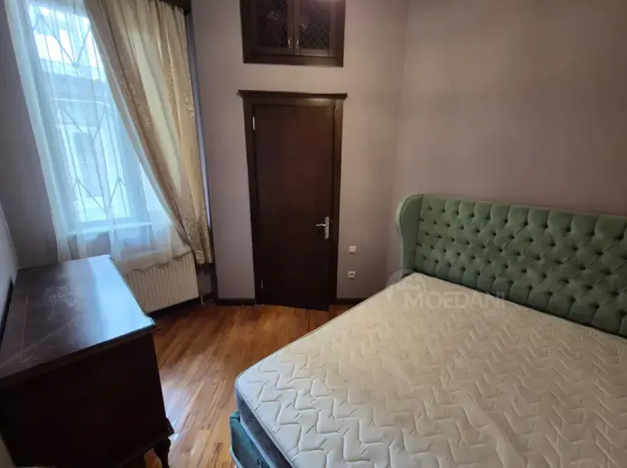Apartments For Rent two-room 55м² 1/3 floor Batumi - photo 3