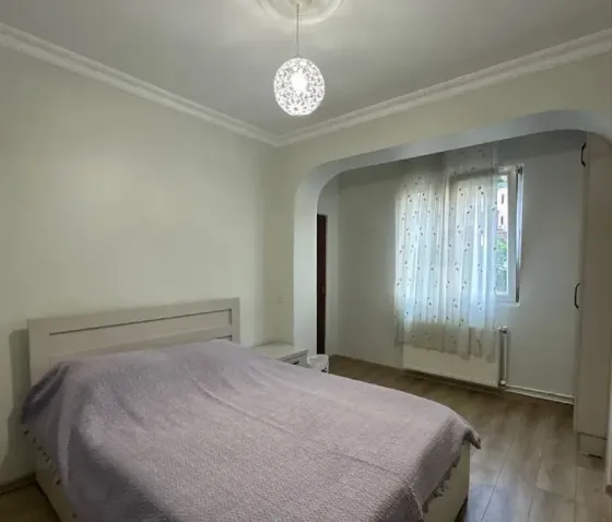 Short Term Rentals four-room 130m² 2/6 floor Batumi