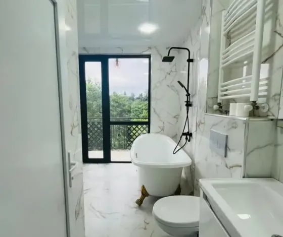 ქირავდება დღიურად სახლი 250м² ბათუმი