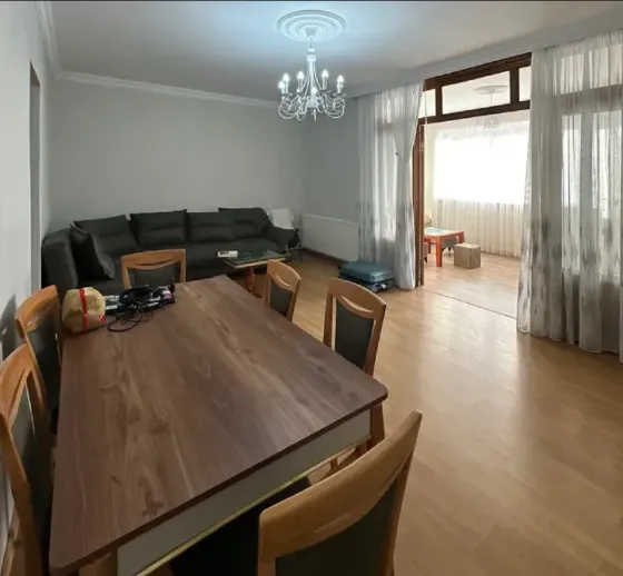 Short Term Rentals five-room 130m² 2/6 floor Batumi