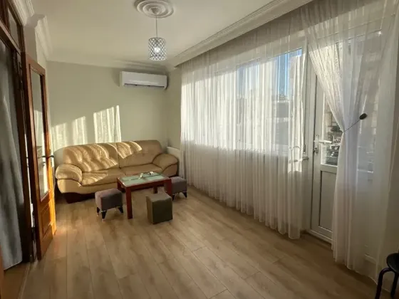 Short Term Rentals five-room 130m² 2/6 floor Batumi