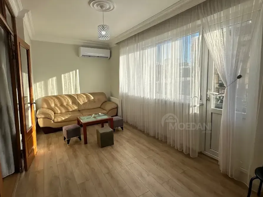 Short Term Rentals five-room 130m² 2/6 floor Batumi - photo 2