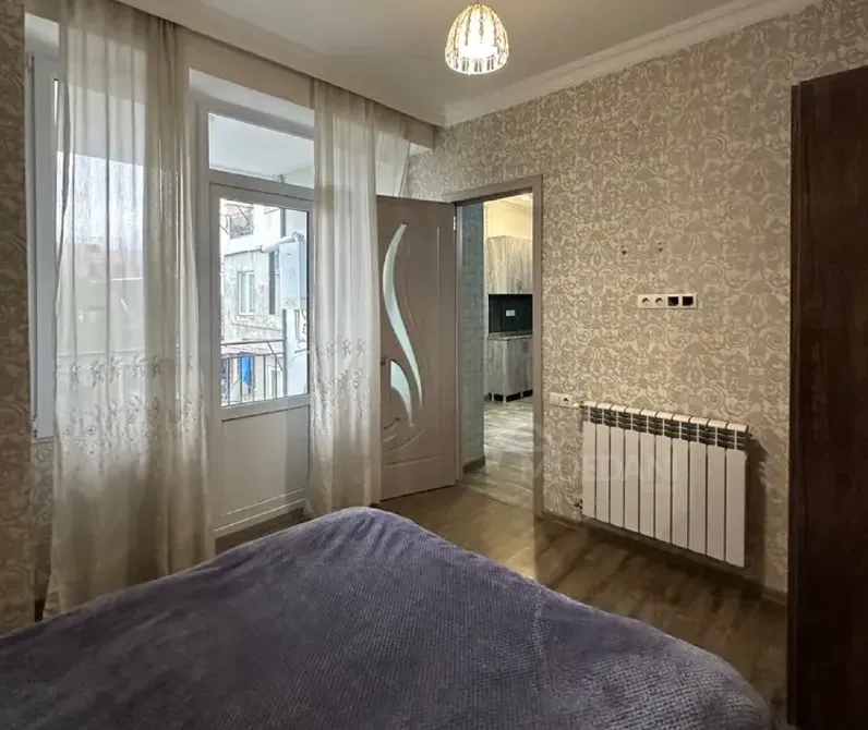 Apartments For Rent three-room 70м² 3/14 floor Batumi - photo 8
