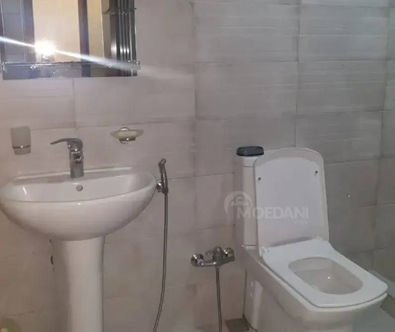 Short Term Rentals four-room 130m² 3/5 floor Batumi - photo 4