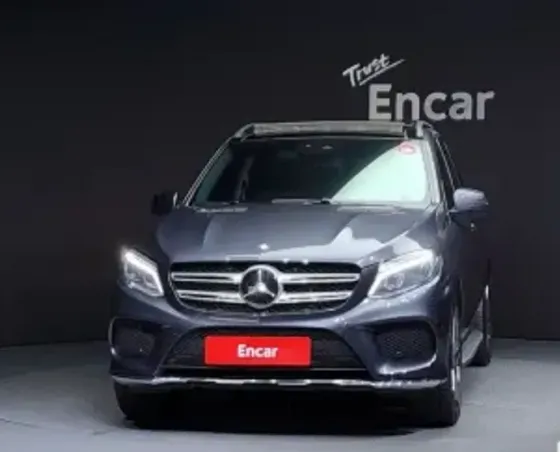 Mercedes GLE 3L 2016 Тбилиси