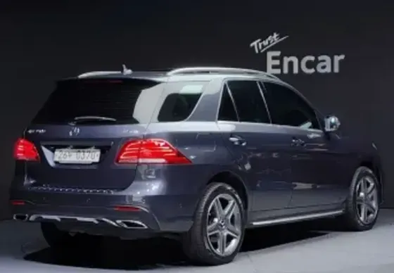 Mercedes GLE 3L 2016 Тбилиси