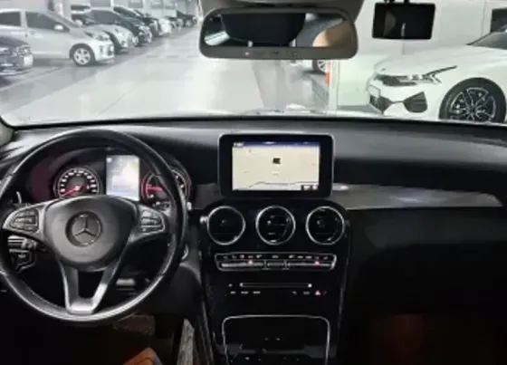 Mercedes GLC 2.2L 2016 Тбилиси