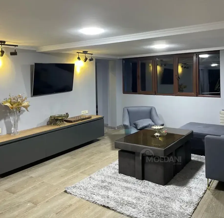 ქირავდება სახლი 100м² ბათუმი - photo 1