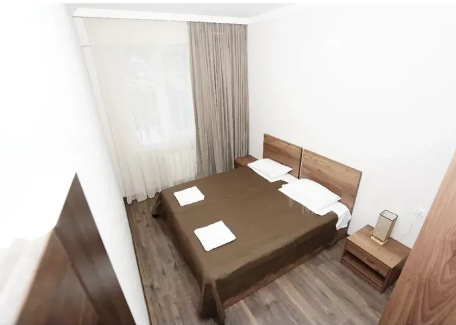 ქირავდება 2 ოთახიანი ბინა დღიურად ბორჯომი  45მ² 9/11 სართ ბორჯომი - photo 5