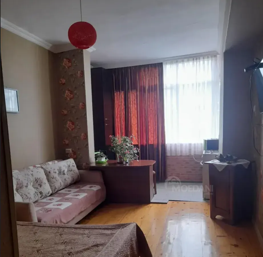 ქირავდება 1 ოთახიანი ბინა დღიურად ბორჯომი  25მ² 5/13 სართ ბორჯომი - photo 5