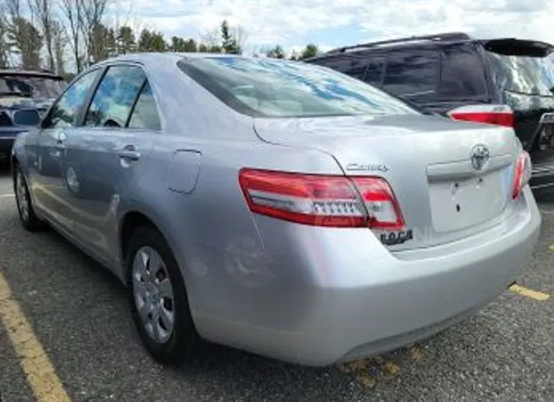 Toyota Camry 2.5L 2010 Тбилиси - изображение 3