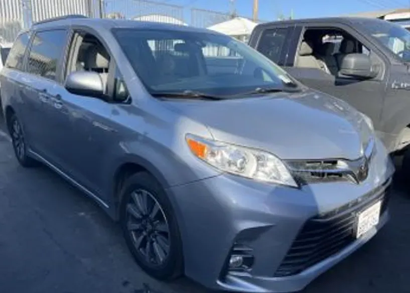 Toyota Sienna 3.5L 2018 თბილისი - photo 2