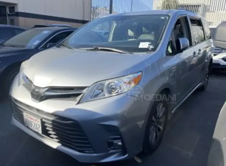 Toyota Sienna 3.5L 2018 თბილისი - photo 1