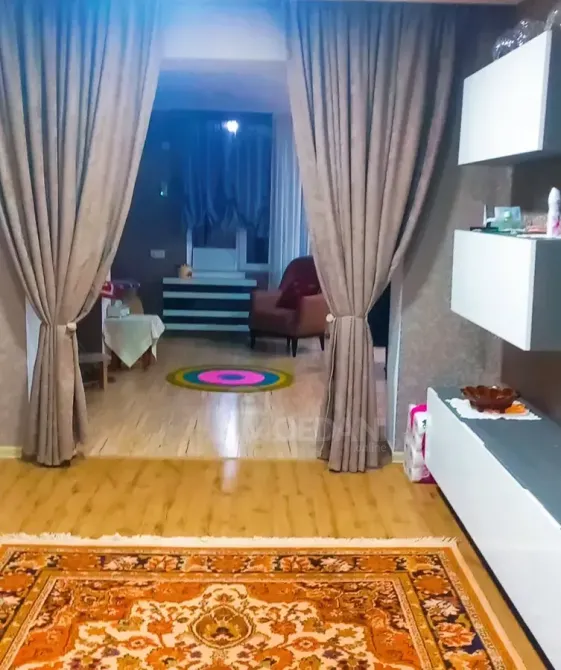 ქირავდება 4 ოთახიანი ბინა დღიურად ბორჯომი  80მ² 2/5 სართ ბორჯომი - photo 4