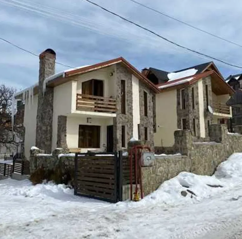 ქირავდება დღიურად აგარაკი 90м² ბორჯომი - photo 2