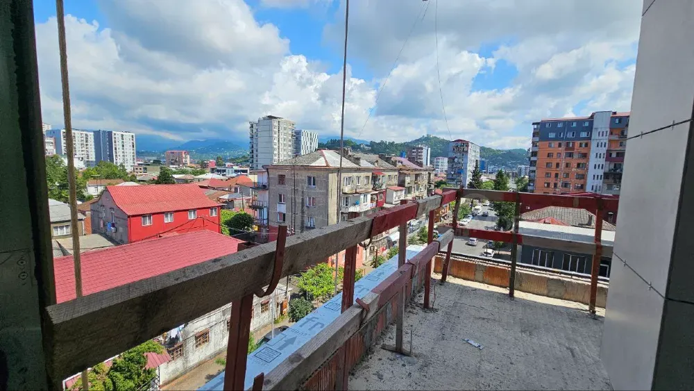 იყიდება 4 ოთახიანი ბინას 122მ² 4/6 სართ ბათუმი - photo 4