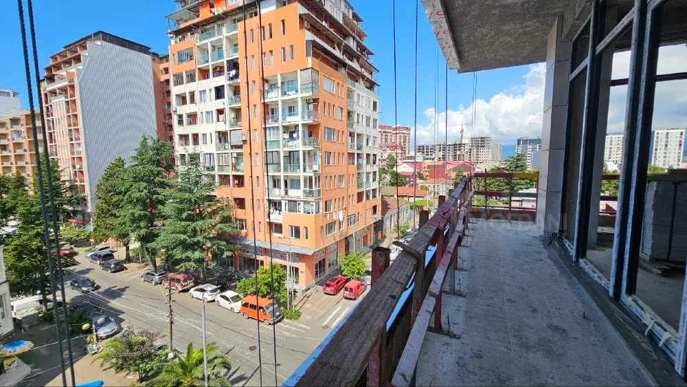 იყიდება 4 ოთახიანი ბინას 122მ² 4/6 სართ ბათუმი - photo 3