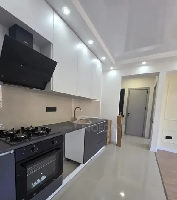 იყიდება 3 ოთახიანი ბინას 55მ² 2/8 სართ თბილისი - photo 1