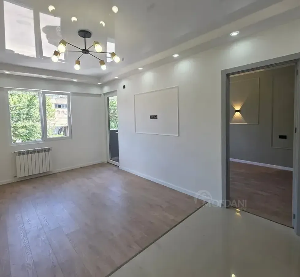 იყიდება 3 ოთახიანი ბინას 55მ² 2/8 სართ თბილისი - photo 6