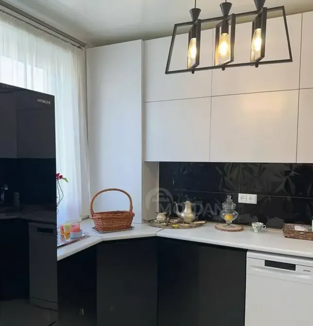 იყიდება 3 ოთახიანი ბინას 62მ² 8/9 სართ თბილისი - photo 1