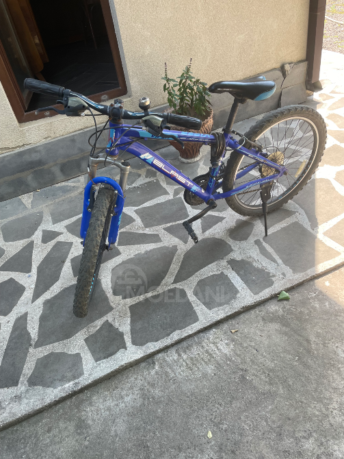 Продаётся велосипед, цена 130 лари. Если вас заинтересовало, свяжитесь со мной по указанному номеру. Тбилиси - изображение 1