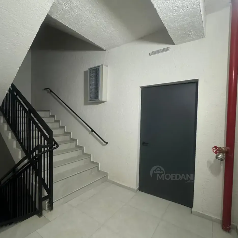 Продам 3-комн. квартиру 71.4м² 8/11 эт. Тбилиси - изображение 5