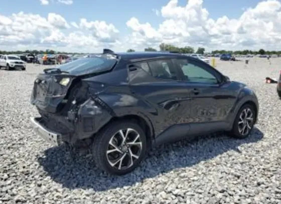 Toyota C-HR 2L 2019 Тбилиси