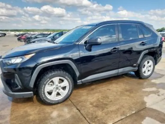 Toyota RAV4 2.5L 2021 Тбилиси