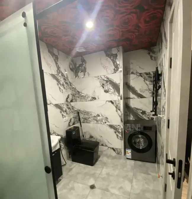 ქირავდება 2 ოთახიანი ბინა 67მ² 6/18 სართ თბილისი - photo 5