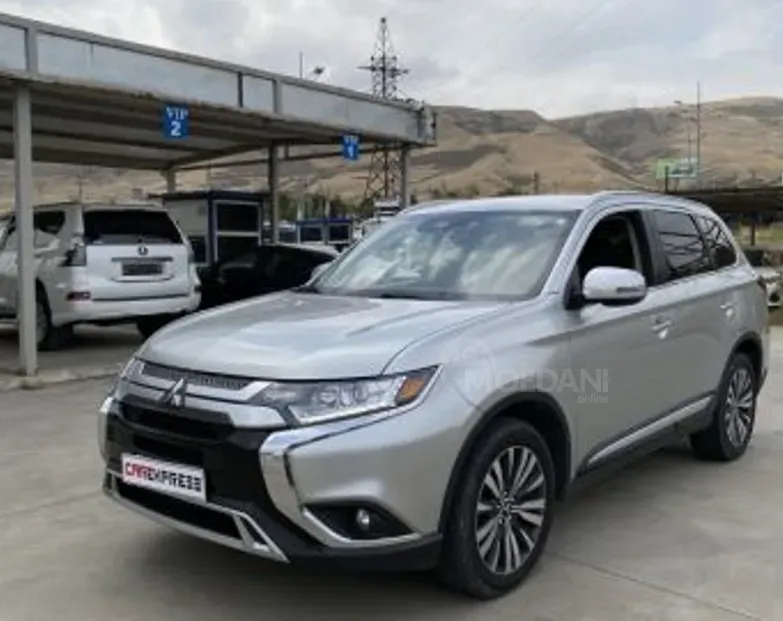 Mitsubishi Outlander 2020 თბილისი - photo 1