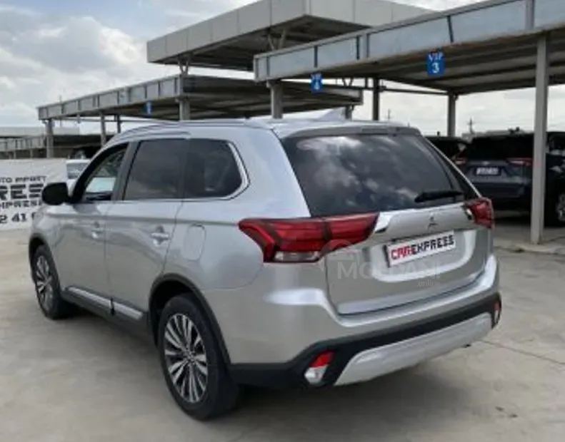 Mitsubishi Outlander 2020 თბილისი - photo 3