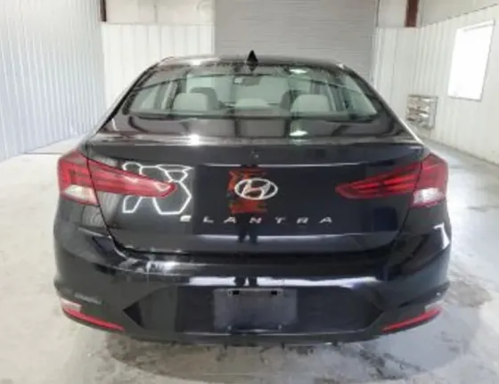 Hyundai Elantra 2020 Тбилиси