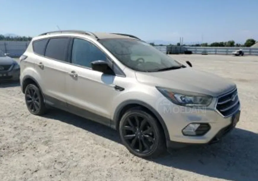 Ford Escape 1.5L 2017 Тбилиси - изображение 2