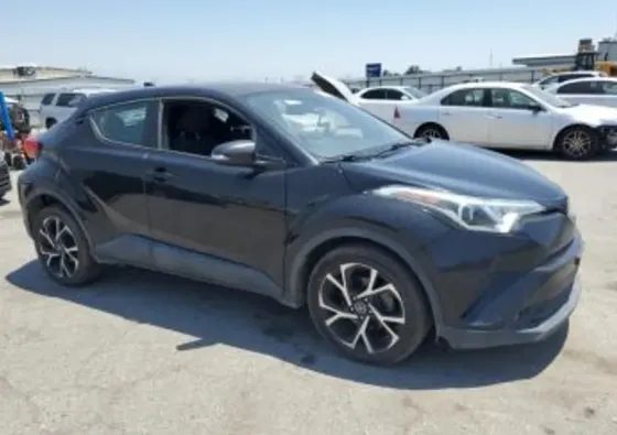 Toyota C-HR 2L 2018 Тбилиси