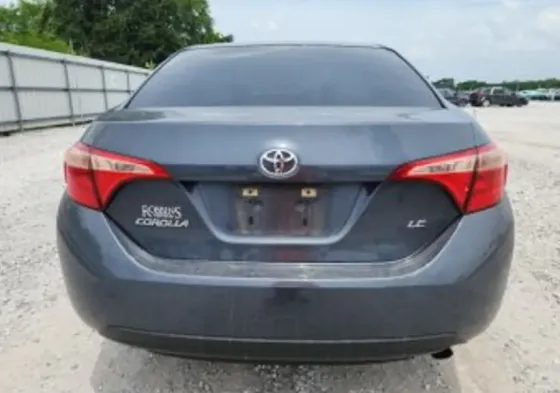 Toyota Corolla 1.8L 2017 Тбилиси