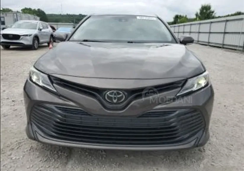 Toyota Camry 2.5L 2018 Тбилиси - изображение 1