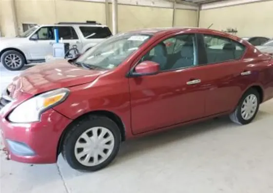 Nissan Versa 2018 Тбилиси