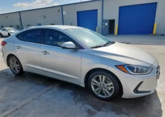 Hyundai Elantra 2017 Тбилиси