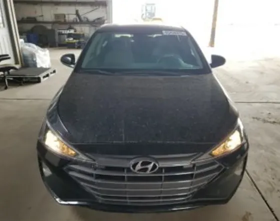 Hyundai Elantra 2019 Тбилиси