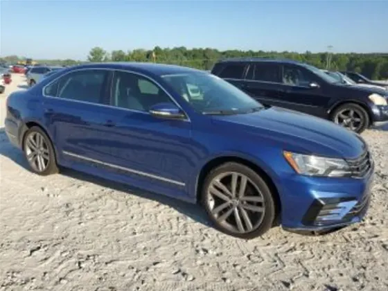 Volkswagen Passat 1.8 2016 Тбилиси