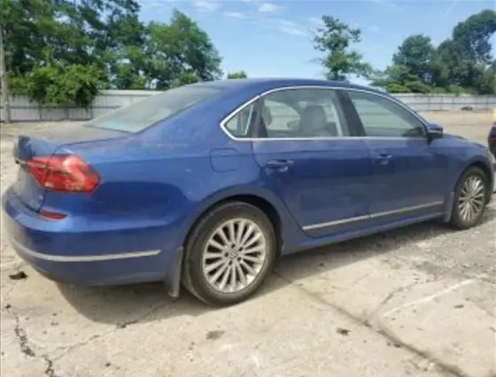 Volkswagen Passat 1.8 2016 Тбилиси