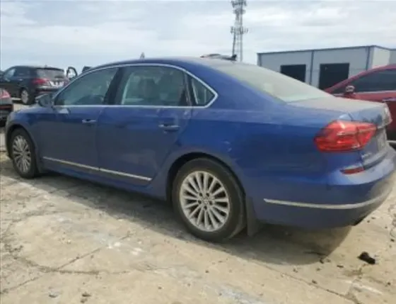 Volkswagen Passat 1.8 2016 Тбилиси