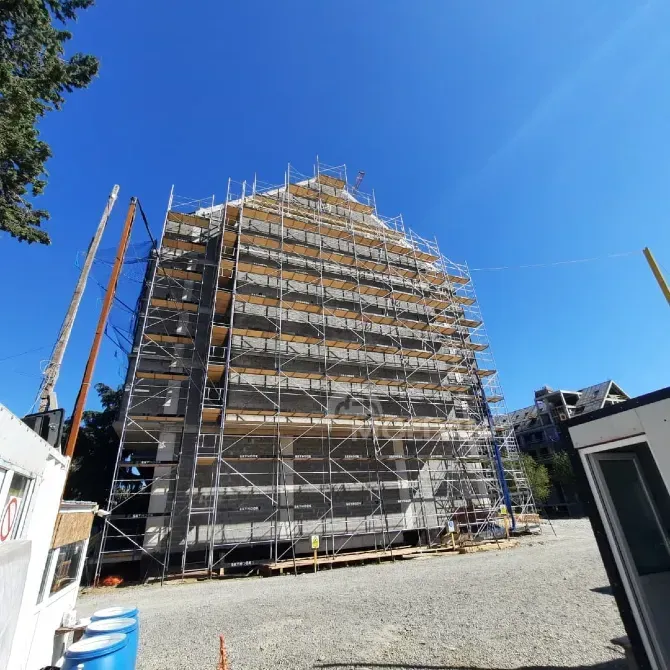 Facade of a house with a roof of 1m2 Tbilisi - photo 6