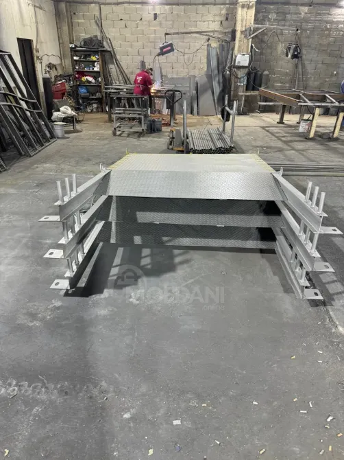 Tvirtis mimghebi baqani თბილისი - photo 2